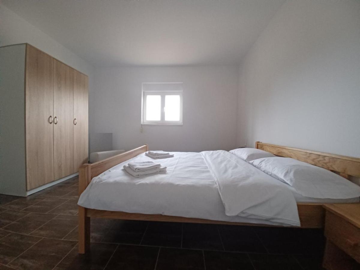 Apartman Milanko Muskovci Dış mekan fotoğraf